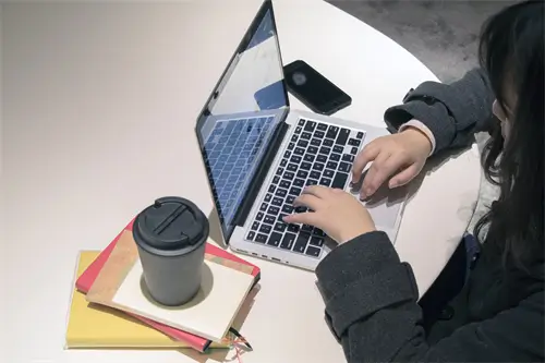 站在历史角度解读沁园春